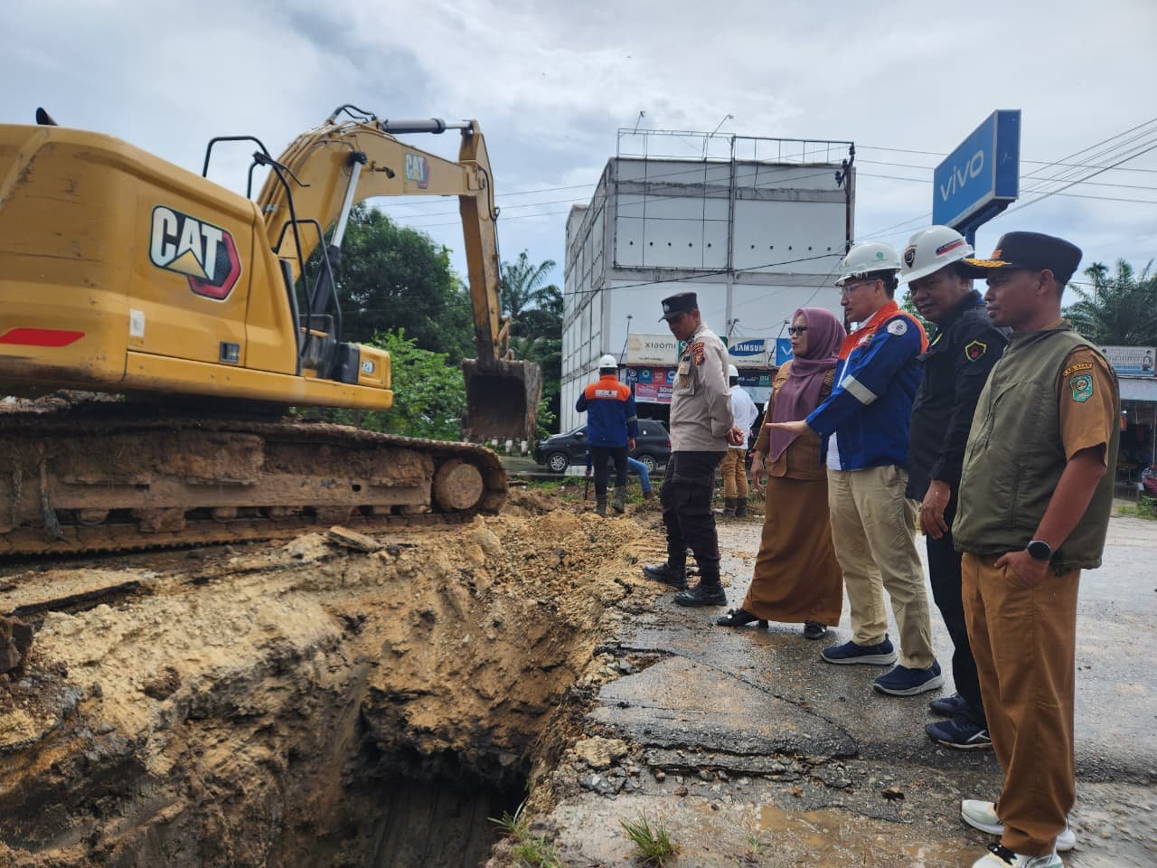 Komitmen, PT BSP Bantu Perbaikan Gorong-gorong Penyebab Banjir di Sabah Auh